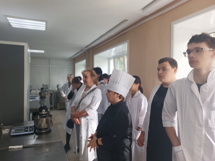 экскурсия в АПТ 2025 (1)